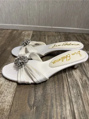 NWOB Sam Edelman White Satin Bridal Kitten Heel Slide with Crystal Brooch Size 6 thumbnail 9