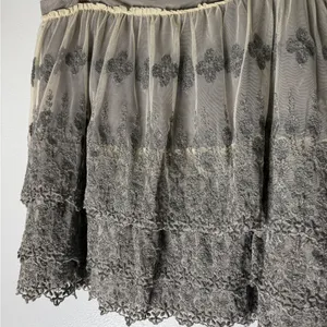 garnet hill‎ Tiered Ruffle Tulle Grey Mini Skirt Size 14 thumbnail 3