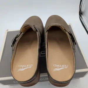 Dansko Caia Milled Nubuck Taupe Leather Wedge Clog Mules Womens 40 1225-161200 thumbnail 9