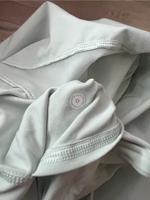 Lululemon Play Off The Pleats Light Mint Athletic Woman’s Skort size 0 thumbnail 7