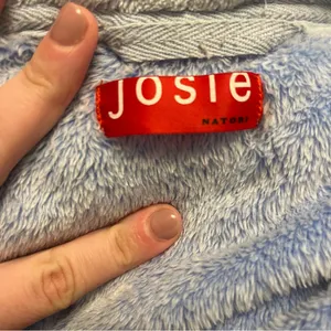 Josie by Natori Plush Robe thumbnail 4