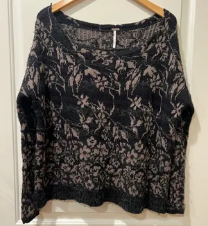 Free People SM Black Pink Floral oversized Sweater thumbnail 1