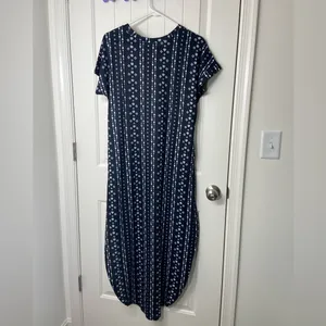 NWOT‎ Women’s black white arrow patterned soft tshirt maxi stretch dress medium thumbnail 6