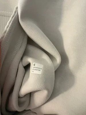Lululemon Quarter-Zip cropped thumbnail 2