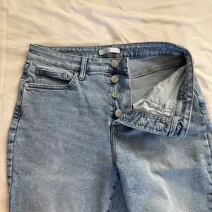 LC Lauren Conrad Light‎ Wash High Rise Skinny Jeans Button Fly Size 12 Womens thumbnail 5