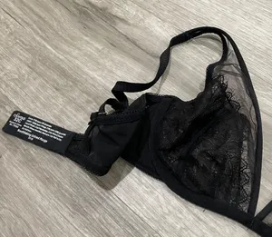 Black Lace Bra. Size 32 C thumbnail 5