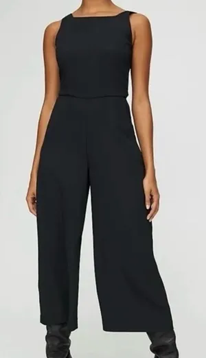 Aritzia Wilfred Black Écoulement jumpsuit cropped black sz 0 thumbnail 1