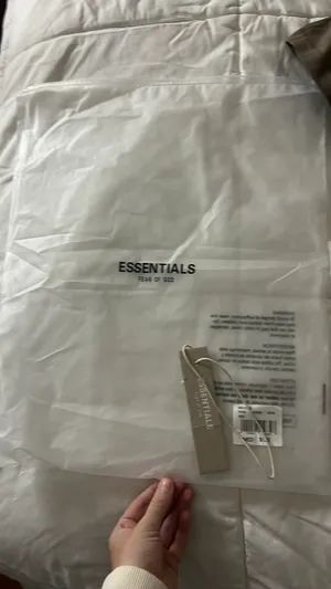 Essentials Fear of God Shirt Tee thumbnail 3