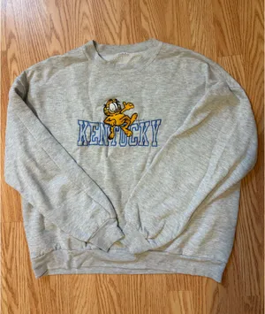 Garfield Crewneck Gray Size M thumbnail 1