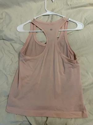 Lululemon Tank thumbnail 4