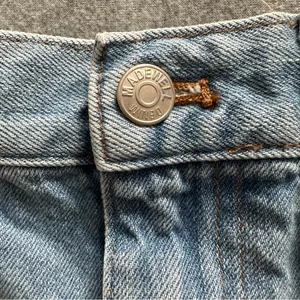 Madewell denim skirt distressed raw hem rigid denim Aline size 28 thumbnail 5
