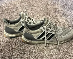 Adidas Ultraboost Shoes thumbnail 1