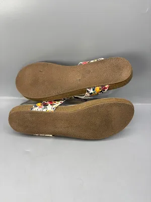 Blowfish Malibu Flip Flop Sandals Womens 8 Multicolor Floral Flat Heel Slip On thumbnail 5