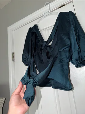 Abercrombie and Fitch Green Satin Puff Sleeve Tie Back Blouse size S thumbnail 5