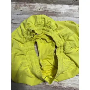Lululemon Hotty Hot Running Shorts SZ 10 Highlighter Yellow Low Rise 2.5" Lined thumbnail 4