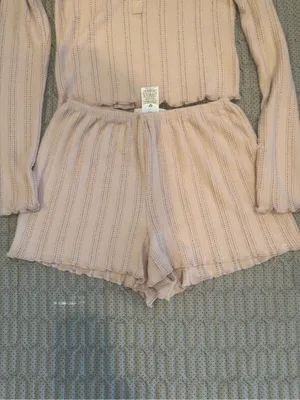 Pink Rose Ribbed Button-Front Long Sleeve Top & Shorts Sleep Set - Light Pink thumbnail 5