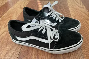 Vans Black “Old Skool” thumbnail 2
