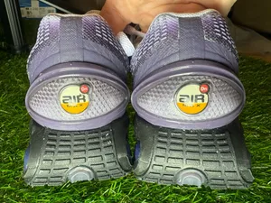 Women’s Nike purple gradient size 8 thumbnail 3