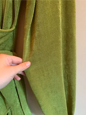 Princess Polly Olive Green Velvet Wrap Dress Formal Party Size 10 Outfit Summer thumbnail 3