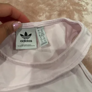 Adidas Women’s thumbnail 3
