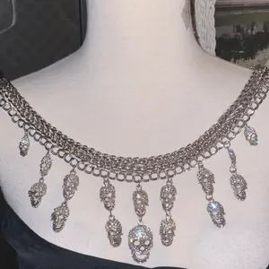 Rhinestones skull necklace thumbnail 3