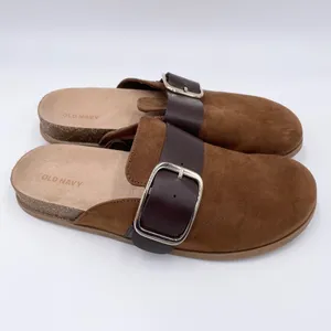 Old Navy Women's Faux Suede Clog Shoes Size 8 Chestnut Brown Chunky Buckle Y2K thumbnail 2