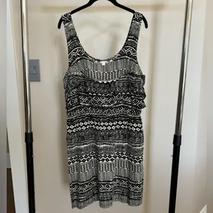Xhilaration Black & Cream Aztec Geometric Print Sleeveless Boho Dress, Size XL thumbnail 6