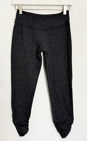 Beyond Yoga Ruched Scrunch Leg Leggings Athleisure Minimalist Clean Girl Pilates thumbnail 1