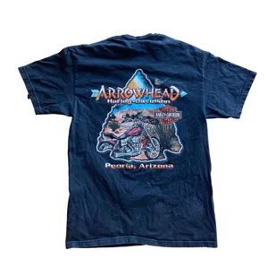 Vintage y2k Deadstock 2002 ‘Arrowhead Peoria, Arizona’ Graphic T-Shirt 🔥 thumbnail 1