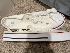 Amazon White Slip On Tennis Shoes thumbnail 1