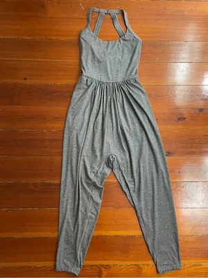 Halara Backless U Neck Twisted Harem Gray Jumpsuit w Pockets Sz M 💚🎀 thumbnail 9