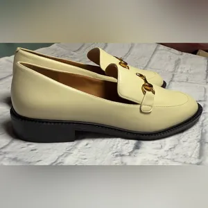 Lisa Vicky Cream Loafers with Gold Accent thumbnail 3