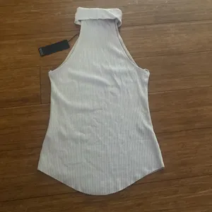 White Sleeveless Women's Top thumbnail 4