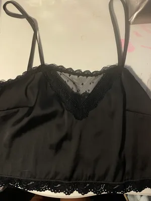 Brandy Melville Crop Top thumbnail 1