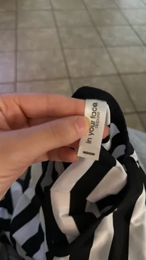 Referee Smirnoff shirt costume thumbnail 3