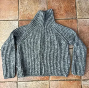 Kate Spade Chunky Knit Alpaca Blend Oversized Turtleneck sweater in grey M thumbnail 1