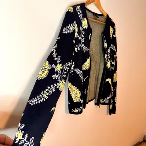 Ann Taylor Factory Zip Up Long Sleeve‎ Floral Sweater Size S Chic Career Office thumbnail 3