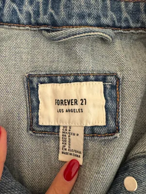 Jean jacket thumbnail 3