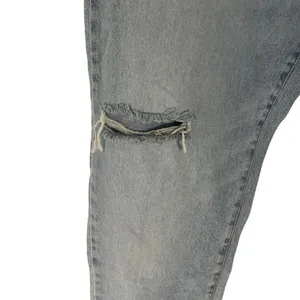 Cotton On Original Mom Jean Light Wash Distressed High Rise Blue Denim Size 10‎ thumbnail 4