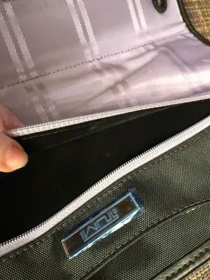 Tumi Black Hanging Toiletry Bag thumbnail 7