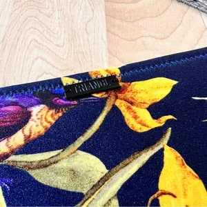 TRIANGL Navy Confetti Garden‎ Neoprene Bikini Bottom Size Small thumbnail 3
