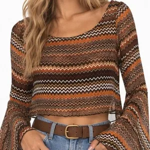 LOVE Retro Crop Top Long Sleeve Geometric Bell Sleeves Sheer Orange Gold Small thumbnail 1