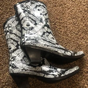 Sweet Beauty Skull Rain Boot Pull on Cowboy Boot Size 11 thumbnail 6