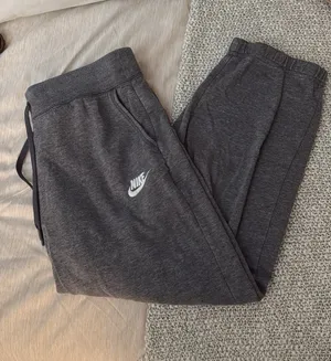 Nike Sweatpants Cropped Women’s thumbnail 1