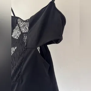 Victorias Secret Women's Swimsuit Side Cutout Mesh One-Piece‎ Size L Black thumbnail 4