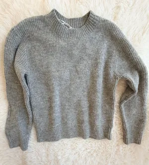 H&M Rib-knit Gray Sweater thumbnail 1