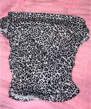 SheIn IslaSuriya Summer Fashion Leopard Print Ruched T-Shirt thumbnail 2