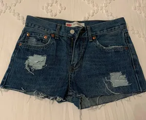 Levi's Shorts thumbnail 1