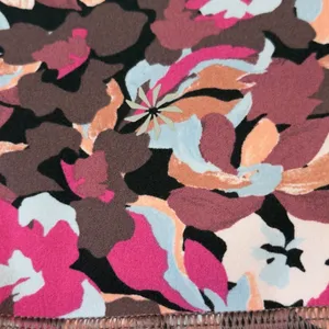 Athleta‎ Transcend Stash Tight Floral Camo High Rise Leggings L Workout Running thumbnail 6