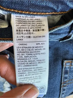 Levi’s Ribcage‎ Straight Leg Jeans Size 26 Medium Wash High Rise Denim thumbnail 7